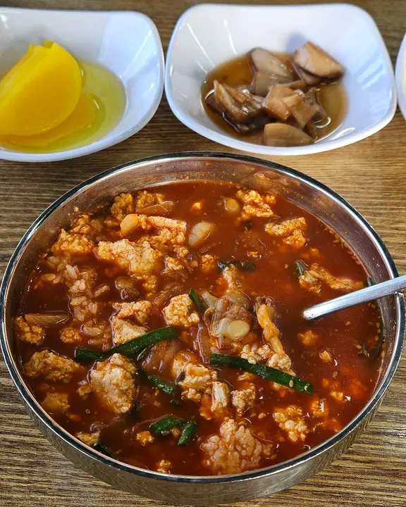 두두