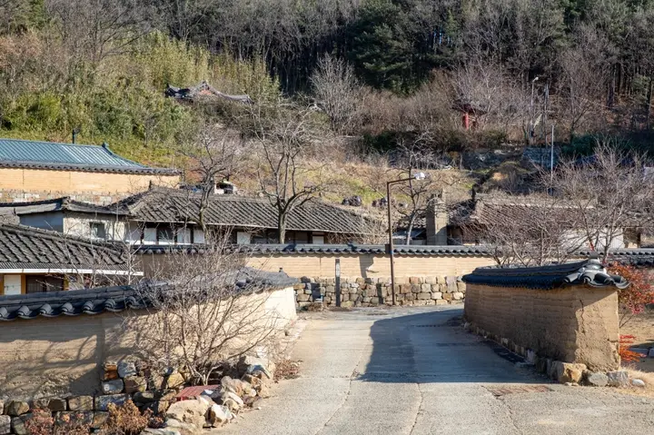 괴시리전통마을